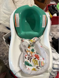 Baby bath tub