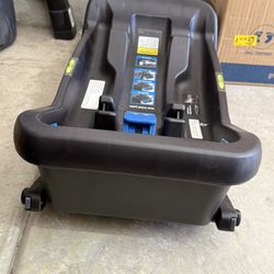 Nuna car seat Base 