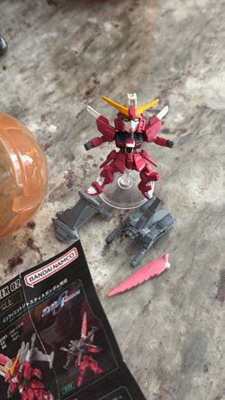 Bandai Namco Infinite Justice Gundam Mini Figure