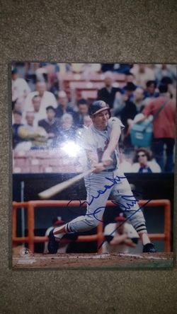 Billy Ripken Baltimore Orioles 8 1/2 x 11 authentic autograph portrait