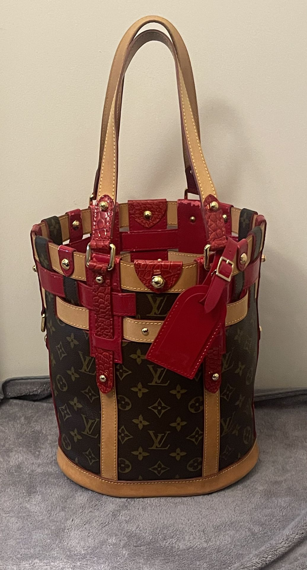 Louis Vuitton, Bags, Louis Vuitton Limited Edition Monogram Rubis Neo Bucket  Bag