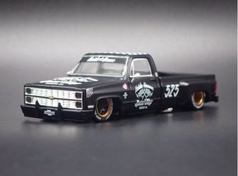 Kaido House x Mini GT 1:64 Chevrolet Silverado Dually Hot Rod V1 in flat black (Model KHMG236) NEW SEALED!