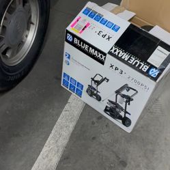 Pressure Washer 2700 Psi