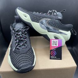 Pre-Owned Nike Cosmic Unity Green Glow Basketball Shoes Mens Size 7.5 / Fits Women’s 9