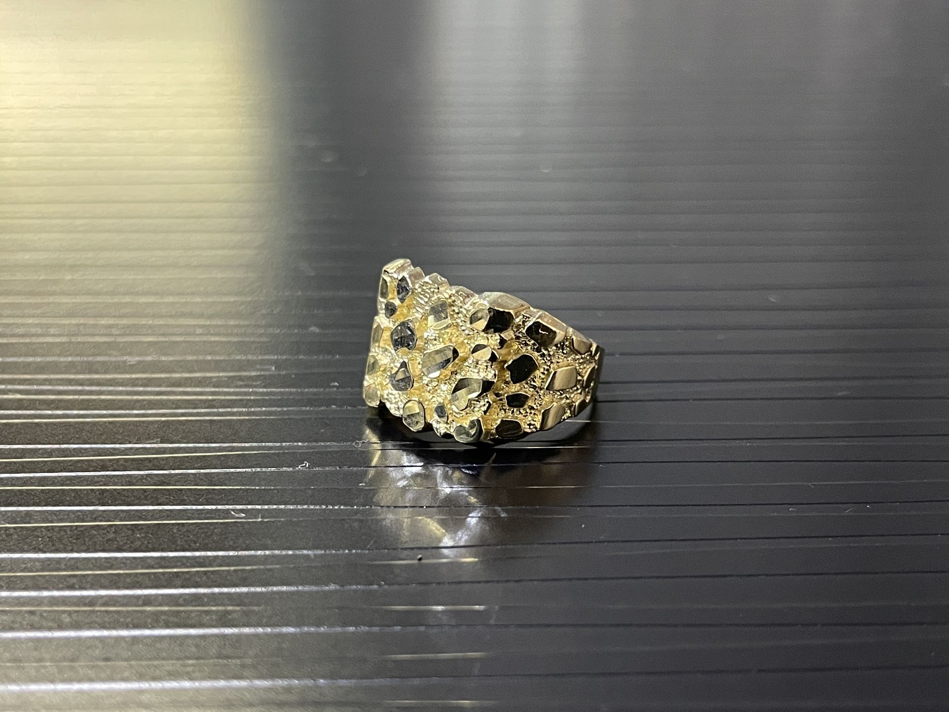 10K NUGGET RING 🔥