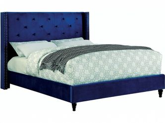 KING Platform Bed New