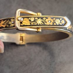 Damascene Style Black And Gold  Belt Bangle Bracelet