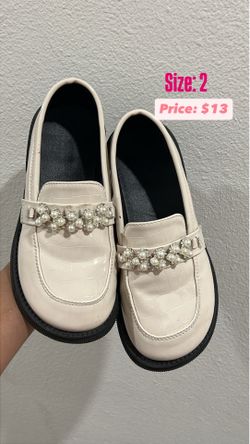 Girls loafers