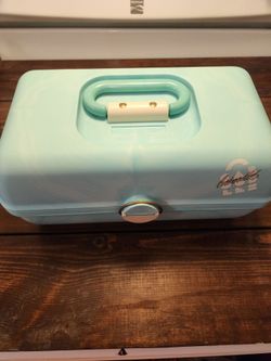 Kaboodle with curling iron or blow dryer pouch