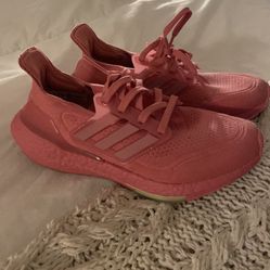 Adidas Ultra boost Amazing Condition