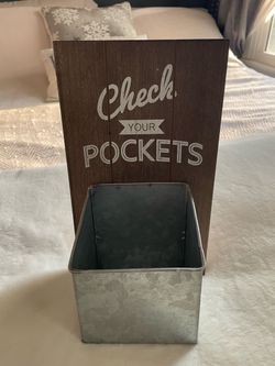 Check Your Pockets Sign with Holder