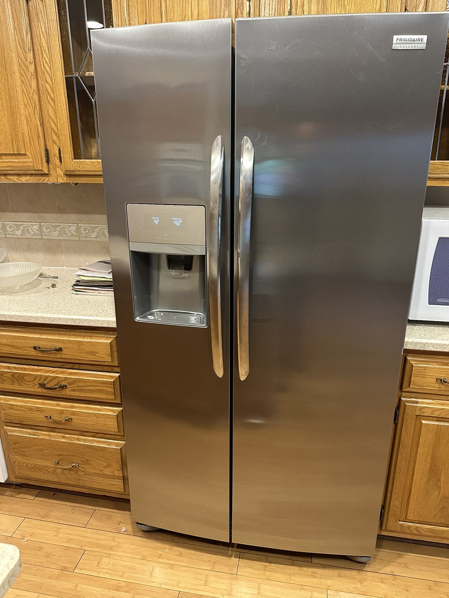 Frigidaire Gallery Refrigerator