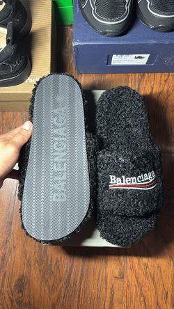 balenciaga slides
