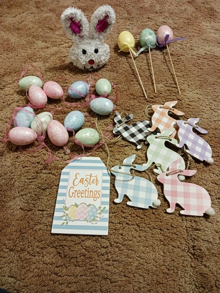 Easter Decor