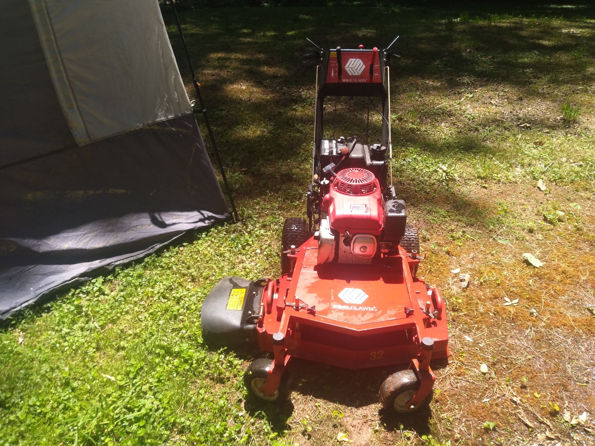 32 Inch Commercial Lawn Moore Very Good Condition Barely Used Just Needs Air In A Tire 