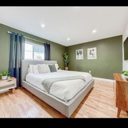 Cal King Bedroom Set