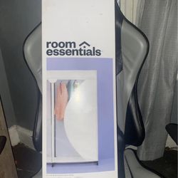 Wide Clothes Holder New 