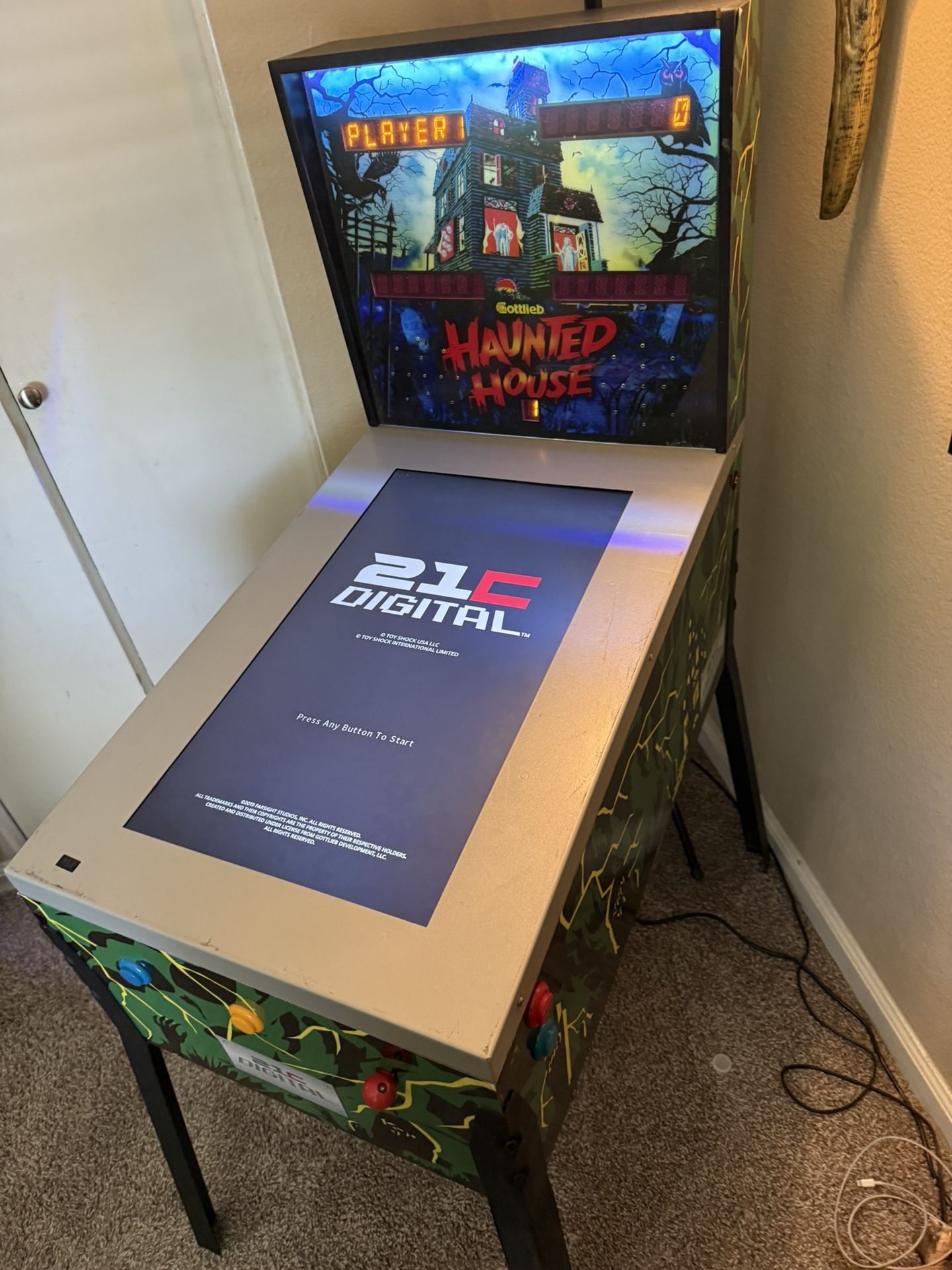 3d Digital Pinball Machine. Works Perfect! Retails For $500! Only $200!
