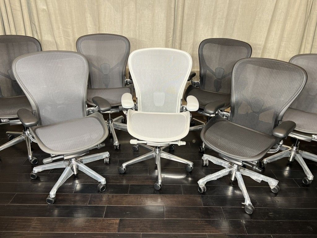 HERMAN MILLER SAYL COSM AERON EMBODY