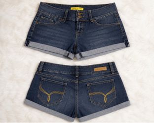 Women's shorts size 13