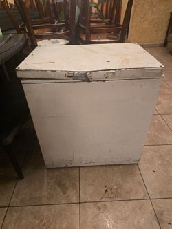 White Chest Freezer