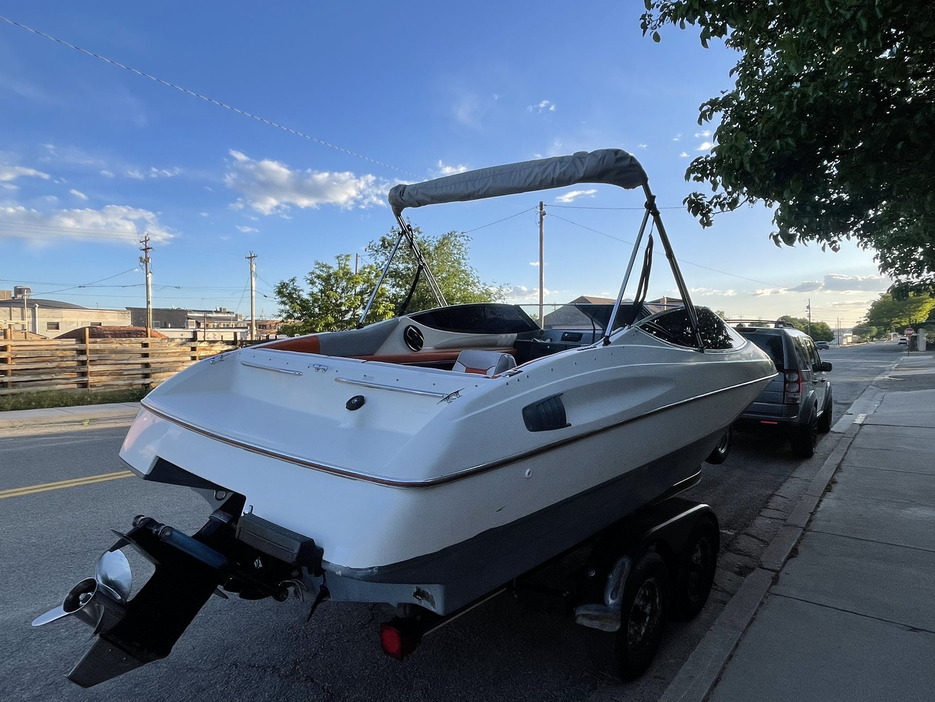 1990 Bayliner Capri 2250