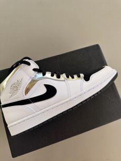 AIR JORDAN 1 MID WHITE/METALLIC SILVER-BLACK BLANC/NOIR/ARGENT METALLIQUE
