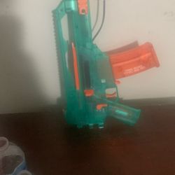 GEL BLASTER
