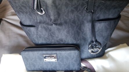 Authentic Michael Kors Handbag and Wallet