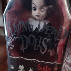 Living Dead Dolls Sadie Series 1 Sealed