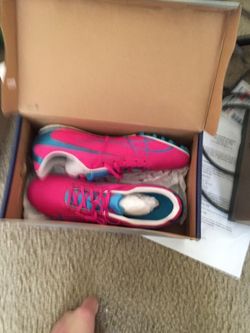 Women Aric's running shoes