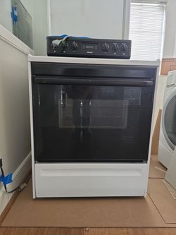 Frigidaire Stove