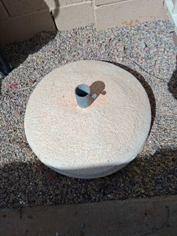 Concrete very heavy umbrella stand