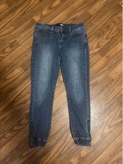GBG Los Angeles * Woman’s Jeans Waist 27 Skinny * 27X33.