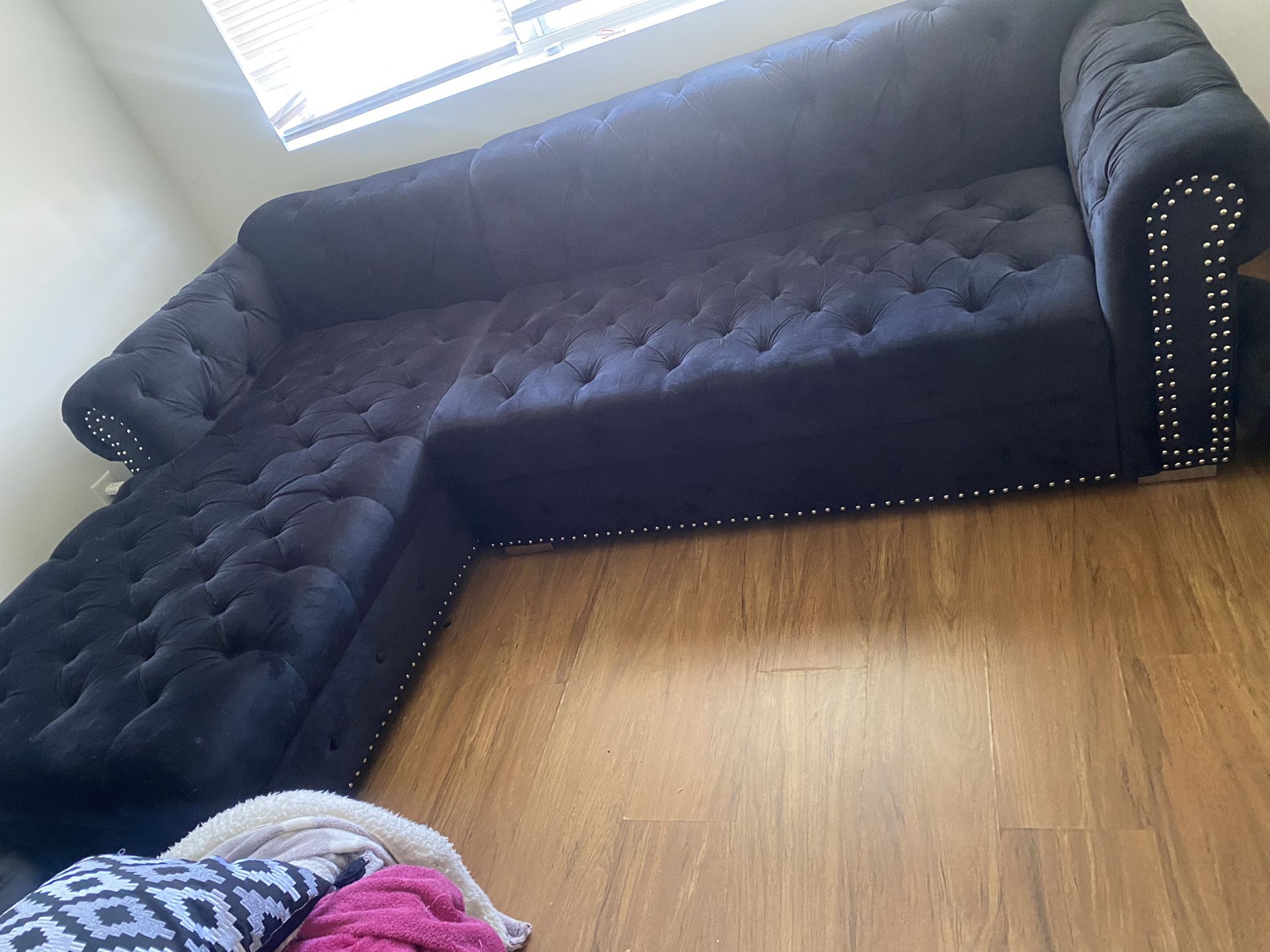 2 Piece Black Sofa Set 