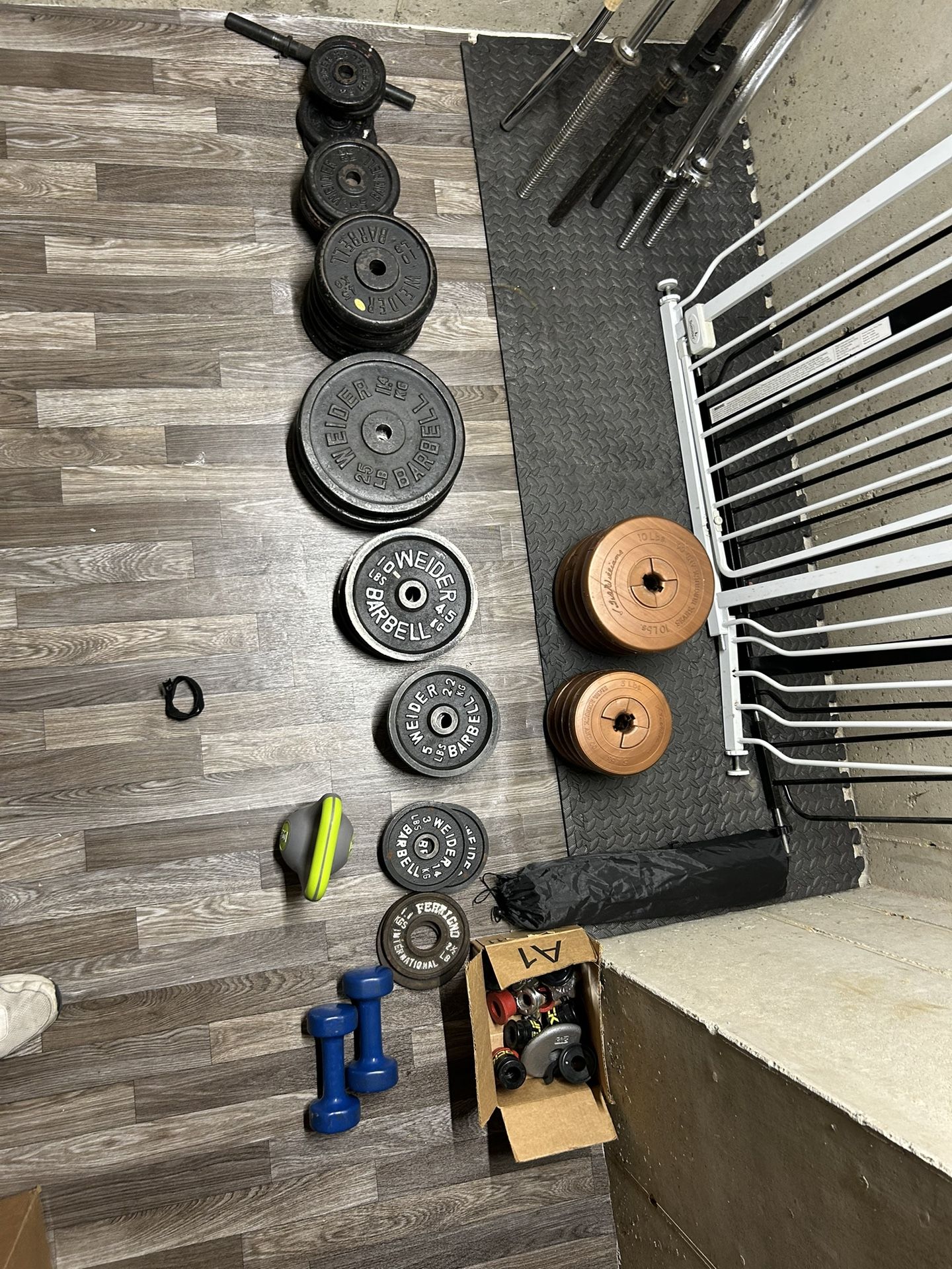 Assorted weights