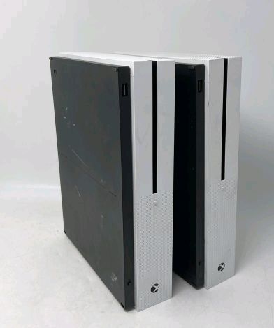 2 Broken Xbox One S Untested