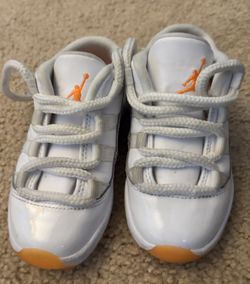 White And Orange Jordan Shoes