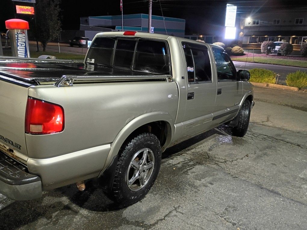 2002 Chevrolet S-10