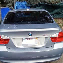 2006 BMW 330i 
