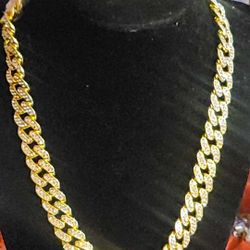 Cadenas Y Esclavas Gruesa  $40 & 25 