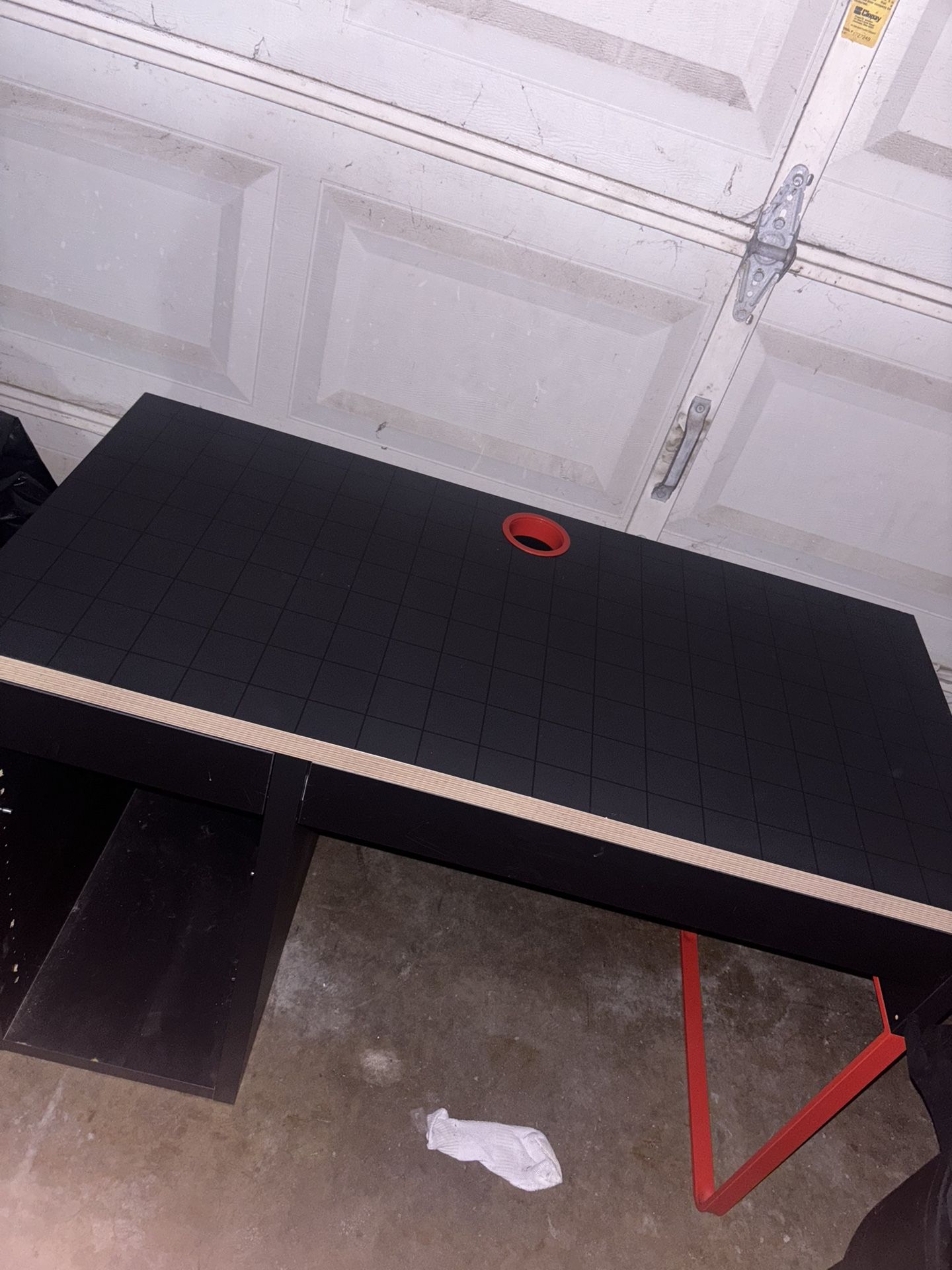 IKEA Micke Desk
