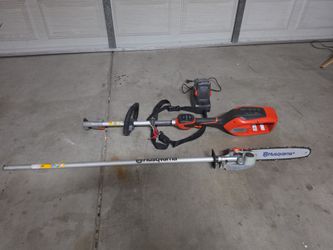 Husqvarna 330iK 40V Combi Pole Saw - Complete Kit w/ Battery & Charger