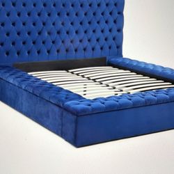 King Bedframe With Storage