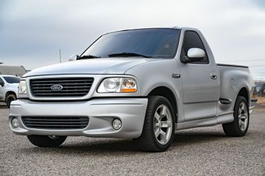 2002 Ford F-150 SVT Lightning