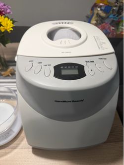Bread maker machine
