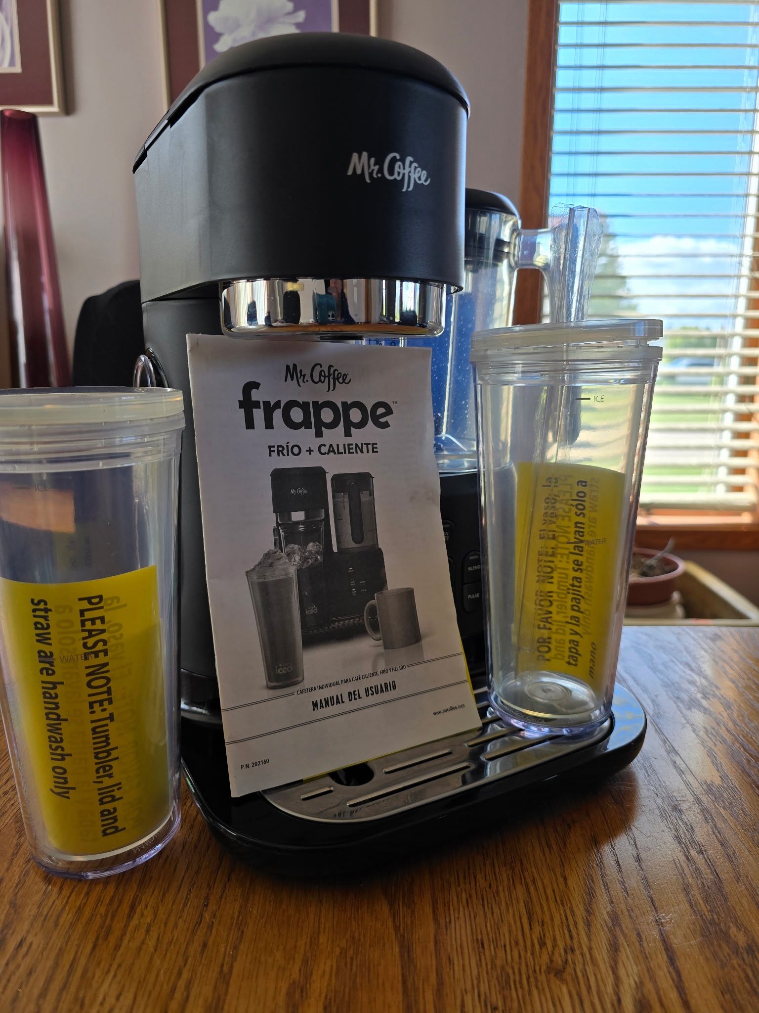 Mr. Coffee Single-Serve Frappe Iced Hot Coffee Maker and Blender