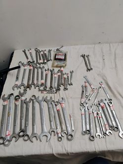 Craftsman misc wrenches 72 count