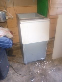 Ice Machine 