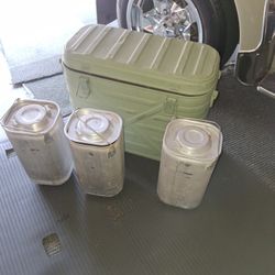 Vintage Military Food Carrier Ice Chest Exellent Condition Firm 